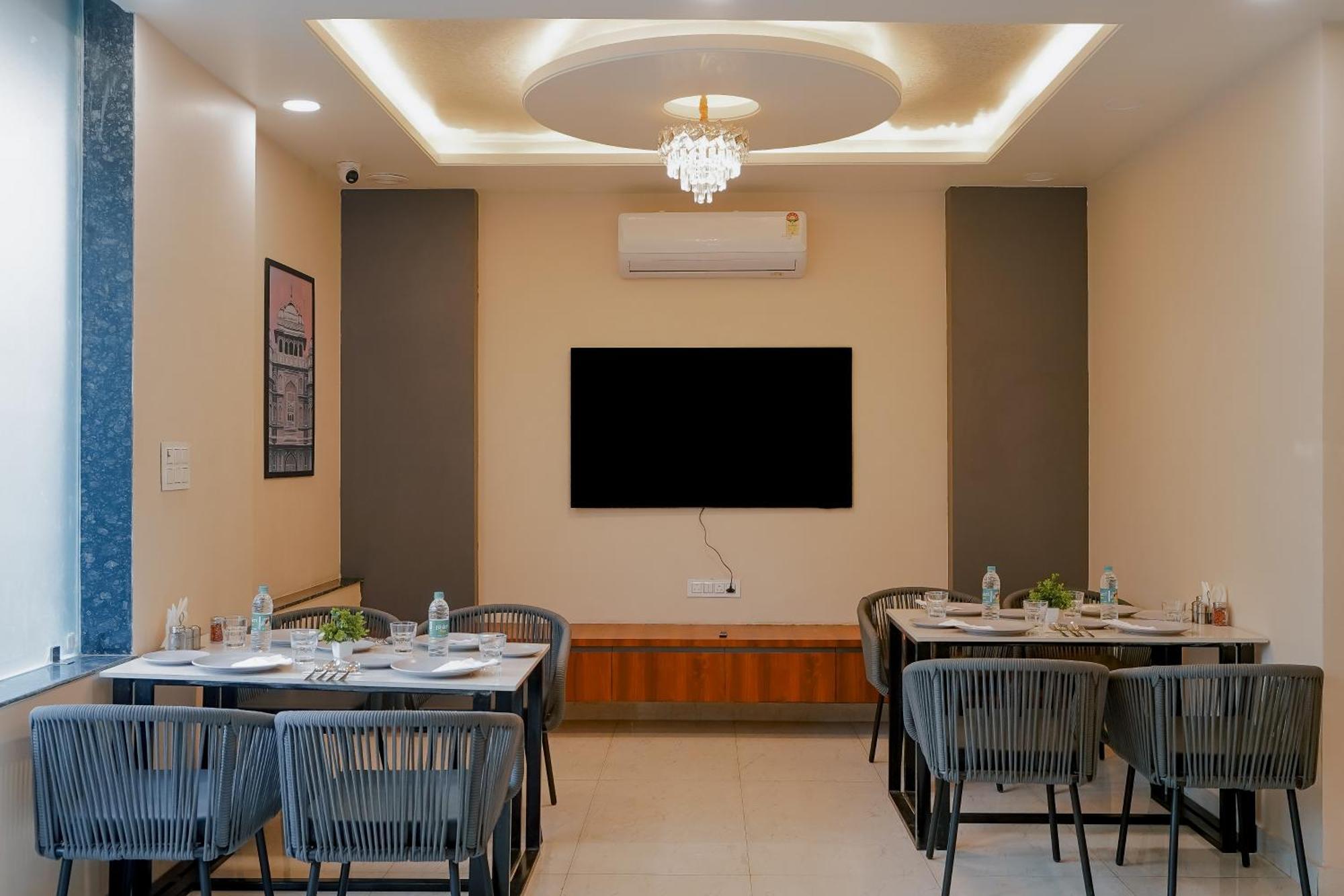 Hotel The Hidden Door-Near Jaipur Airport Exterior foto